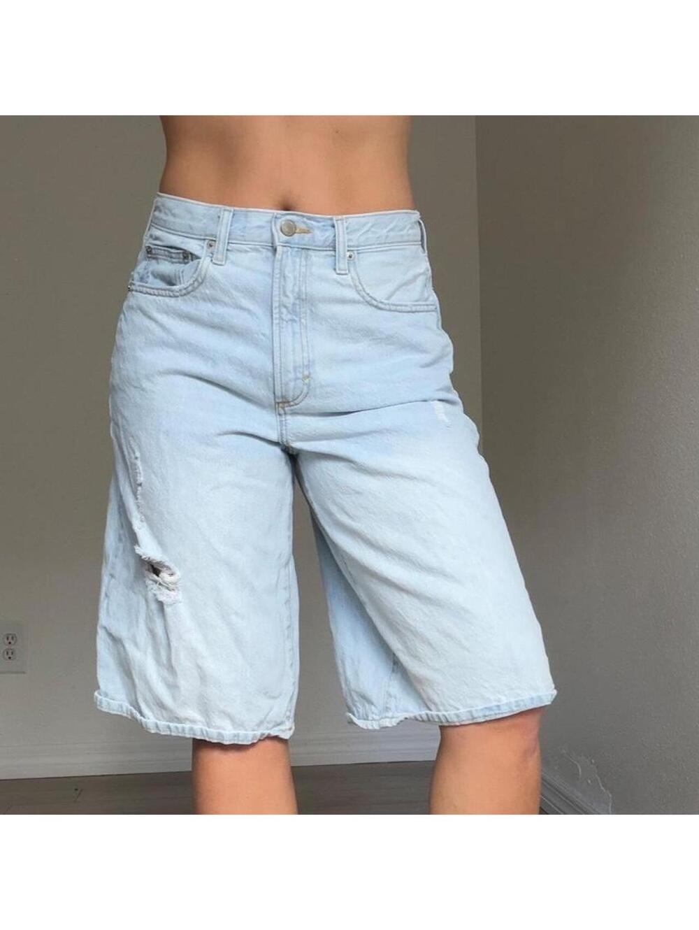 DISTRESSED DENIM SHORTS - Picture 3 of 7